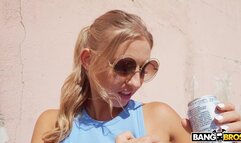 Jayla De Angelis - Squirting From Rough Public Anal in HD