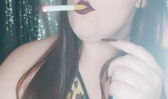 Nicki Pie Newport 100 Smoking Masturbation
