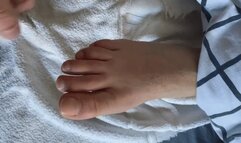 MESSY JERK OVER TOES