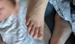 MORE MESSY JERK OVER TOES - FULL HD