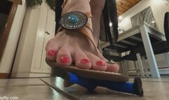 Crushed under the feet of Madam Giantess VR4K