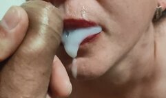 Cum in Mouth, Stepmom takes Stepson Cock slipping in her Sweet Mouth!