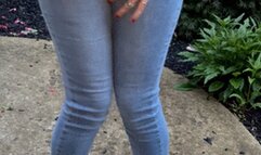 Scarlet has a 4-minute pee in her jeans!