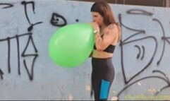 Maya B2P a 16" Neon Balloon