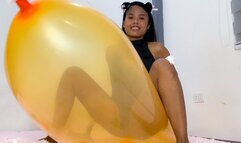 Sexy Kitten Camylle Rides To Pop Your Huge GL 500 Zeppelin Balloon