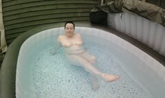 Brunette wife naked hot tub