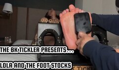 LOLA AND THE FOOT STOCKS