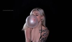 Harley's First Bubble Gum Bubble Blowing 4K (3840x2160)