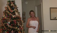 Horny MILF Scores College Stud Cock For Christmas