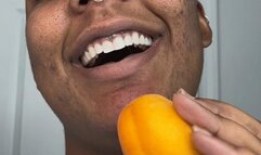 Giantess Vore • Eating an Apricot and Tinies