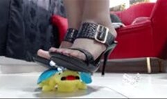 crush crushing a ladybug toy with nylons and different high heels shoes