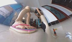 GIANTESS martina and the Dwarf Story 360VR