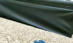 Tiny Car in Giantess Home 1080