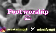 MIMI - FOOT WORSHIP #1 : Elle méritait que je m'applique particulièrement !