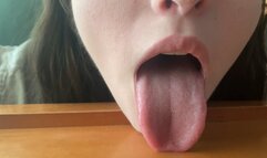 Giantess Girlfriend Helps You Cum