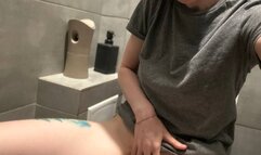 Emma goes to the toilet and writes, her pussy is visible and how she writes - part 36