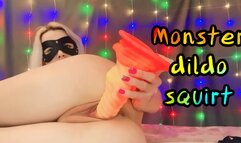 SQUIRT: Mia's Mimi monster dildo squirt(1080p)