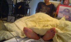 Malefootflava shows more of LJSlim's long soles in dark socks being seduced