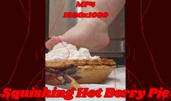 SSBBW Rachel Squishes a Hot Gooey Pie with Her BBW Feet MP4 1920x1080