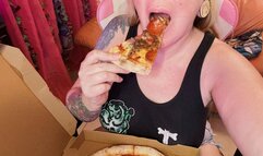 Pizza eating