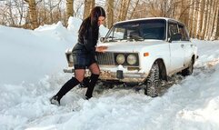 CAR STUCK Christina got stuck in the snow