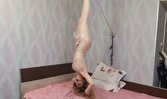 suspended bondage bLOWJOB