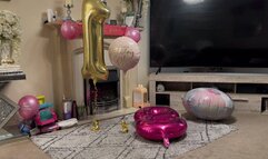 Foil balloon sit pop