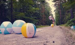 Cold Angel Customvideo Beachballs and Balloons 4K UHD Version