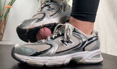 A Shoejob in New Balance 530 Sneakers - Well worn Sneakers crushing the cum out of my slaves cock - HD Quality - multiedit