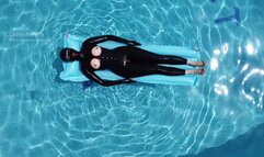 Latex vacation in the pool