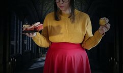 Velma devours the evidences! [MOV]