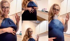 Marlboro Red - All the beauty of a pregnant smoking woman