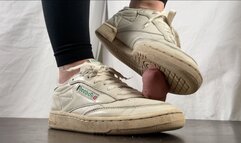 A Reebok Classic Shoejob - Tramplegirl crushes the cum out of his cock with the heel of her Reebok Club C85 Vintage sneakers - Footjob, CBT and Sneakerfetish - HD