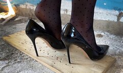 ?rush high heels, Sinking high heels in wooden plank, high heels bending, one heel standing