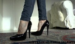 Black high heels patent leather shoes demonstration and Joi Lady Victoria Valente