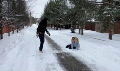 Girls walking on ice on high heels, flip flips on ice, high heels on ice, frozen feet