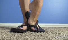 Veiny Feet In Flip Flops (MP4-HD 720p)