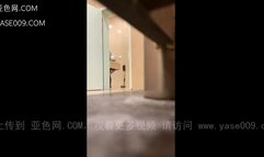 China shopping mall toilet voyeur - video 19