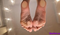 Big Soles on Glass - 4K MP4