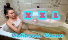 I'M LYING IN THE BATHROOM, BLOWING UP A CONDOM AND BALLOONS 4K ENG SUB