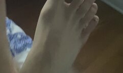 Feet come and see see themmmm !!