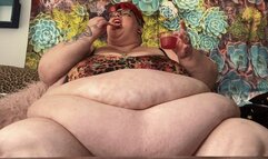 Fat & Lazy: SSBBW Gives Up & Gets Stuffed HD