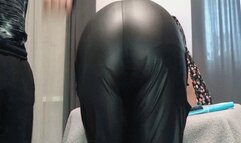 Spanked Crumpet's ass WMV