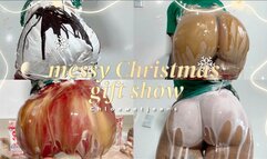 Messy Christmas gift show