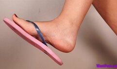 Kathleen Flip Flop Tease - Shoeplay - HD MP4