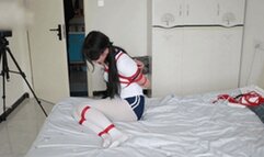 xy271-white silk girl is tied up by sailing and reaches orgasm with vibrator