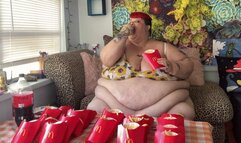 Queen Piggy's 20 Large French Fries Stuffing Challenge HD