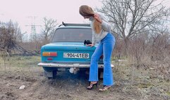 Feet in the warmth of the exhaust (custom video)