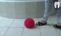 Massage Ball under naked Feet