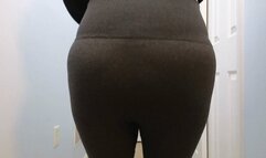 Big Giantess Booty Shaking in Leggings, Panties and Nude